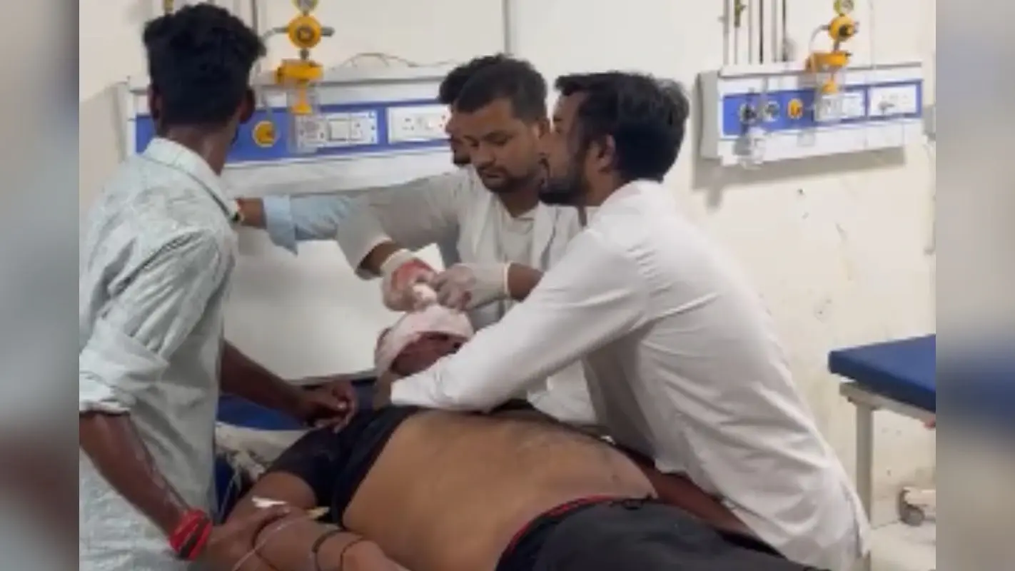 Siwan News: नौतन युवक हत्याकांड में 8 नामजद सहित 18 पर केस दर्ज, आरोपियों की तलाश में ताबड़तोड़ छापेमारी